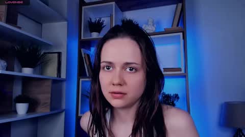 Elis 3 online show from 02/28/25, 12:21