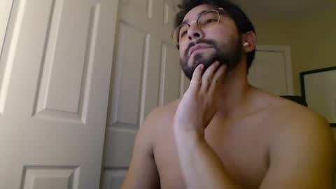 Snapshot of el_bonbon_rico chatting on 06/08/26, 01:39 el bonbon rico online show from 06/08/26, 01:39