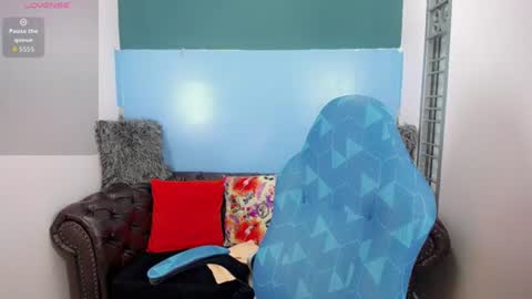 Snapshot of el_flaquito_1 chatting on 07/29/26, 04:43 J A K E online show from 07/29/26, 04:43