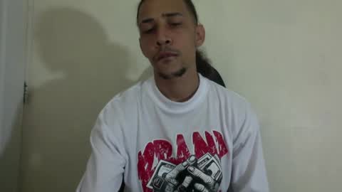 Instagram BelowAbajo online show from 04/09/26, 03:17