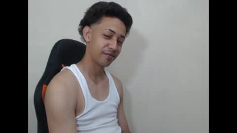 Snapshot of el_menor chatting on 05/20/26, 03:13 Instagram BelowAbajo online show from 05/20/26, 03:13