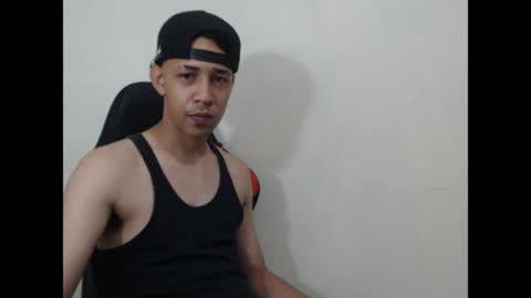 Snapshot of el_menor chatting on 05/28/26, 03:48 Instagram BelowAbajo online show from 05/28/26, 03:48