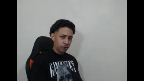 Snapshot of el_menor chatting on 05/31/26, 02:09 Instagram BelowAbajo online show from 05/31/26, 02:09