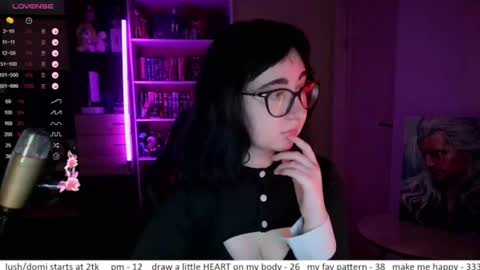 If you like it when I meow give me a thumbs up online show from 07/21/26, 11:01