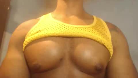 el_vecino_m online show from 02/13/26, 05:58