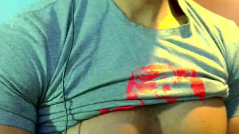 el_vecino_m online show from 05/14/26, 05:36