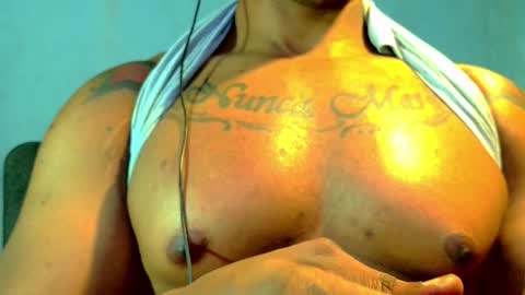 el_vecino_m online show from 06/09/26, 06:25