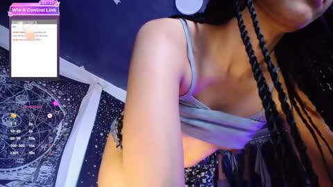 Snapshot of ela_0 chatting on 01/29/25, 02:21 Ela  Help me reach 100 thumbs up online show from 01/29/25, 02:21