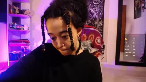 Ela  Help me reach 100 thumbs up online show from 02/03/26, 09:58