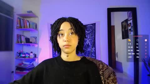 Ela  Help me reach 100 thumbs up online show from 03/23/26, 05:22