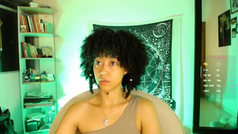 Ela  Help me reach 100 thumbs up online show from 04/03/26, 07:06