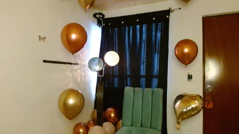 ela_3611 online show from 09/19/25, 04:51