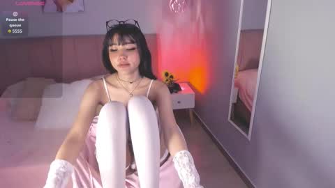 Ela online show from 10/17/25, 08:44