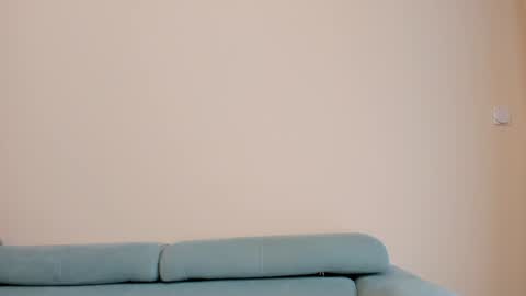 Ela online show from 01/19/25, 10:39