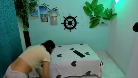 ladi online show from 11/10/25, 08:13