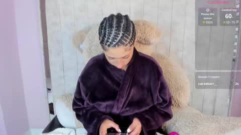 Snapshot of elaine87_ chatting on 01/14/26, 02:23 elaine87_ online show from 01/14/26, 02:23