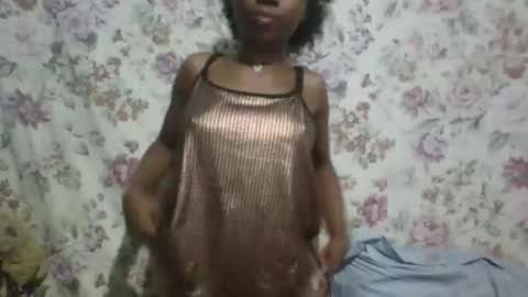 elalia1234 online show from 11/18/25, 03:38