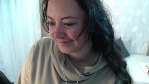 Snapshot of elamurray chatting on 10/29/25, 11:01 elamurray online show from 10/29/25, 11:01