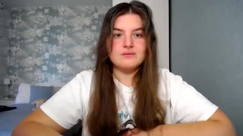 Elanis online show from 03/28/26, 01:43