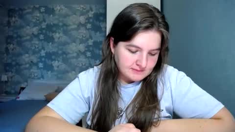 Elanis online show from 04/19/26, 04:39