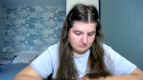 Elanis online show from 04/23/26, 01:24