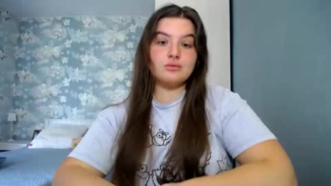 Elanis online show from 04/24/26, 10:28