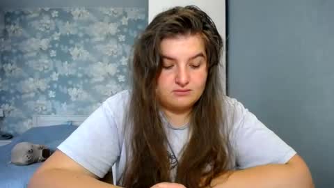 Snapshot of elanis_blair chatting on 07/07/26, 01:59 Elanis online show from 07/07/26, 01:59