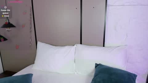 elara_bloom_ online show from 07/25/26, 02:31