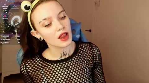 Snapshot of elastikiss chatting on 01/07/26, 02:30 elastikiss online show from 01/07/26, 02:30