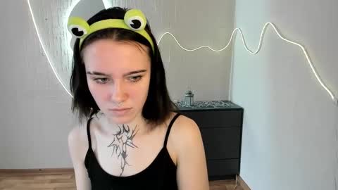 Snapshot of elastikiss chatting on 02/22/26, 04:35 elastikiss online show from 02/22/26, 04:35