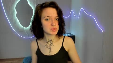 Snapshot of elastikiss chatting on 03/04/26, 04:18 elastikiss online show from 03/04/26, 04:18