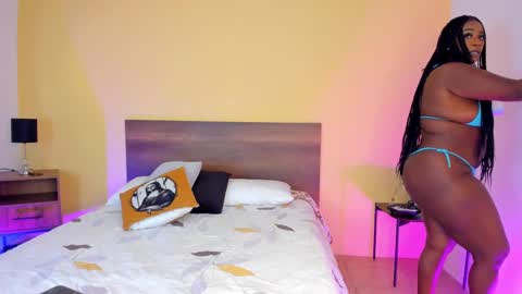 Snapshot of elawalker1 chatting on 02/24/25, 03:12 Ela online show from 02/24/25, 03:12