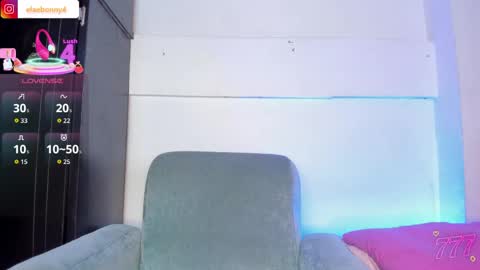 Snapshot of elawalker1 chatting on 05/14/26, 02:02 Ela online show from 05/14/26, 02:02