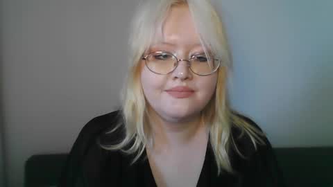 elayne_sweet online show from 04/07/26, 09:21