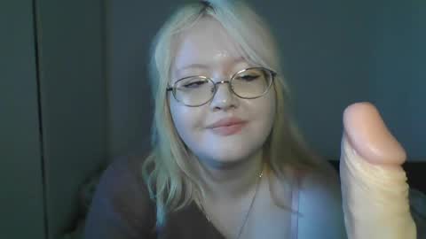 elayne_sweet online show from 04/25/26, 06:16