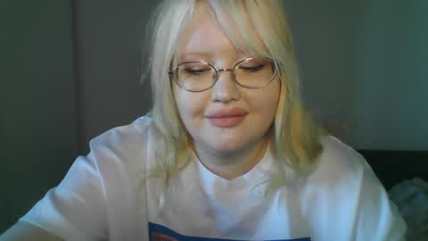 elayne_sweet online show from 04/30/26, 07:04