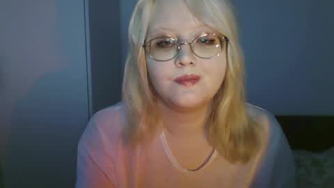 elayne_sweet online show from 06/07/26, 06:06