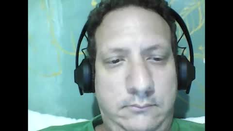 Snapshot of elcamello6 chatting on 10/12/25, 07:29 elcamello6 online show from 10/12/25, 07:29