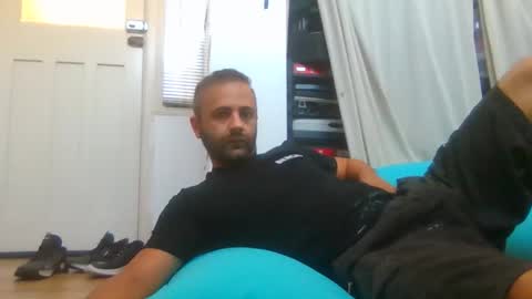 daniel18cmx online show from 11/10/25, 02:10