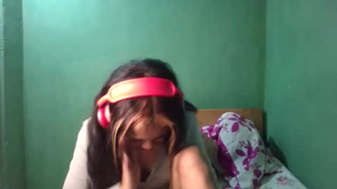 eldie69 online show from 04/21/26, 06:23