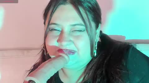 Snapshot of electrabig_xxx chatting on 11/07/25, 04:12 Electra online show from 11/07/25, 04:12