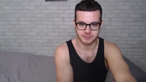 Alex online show from 11/08/25, 03:18