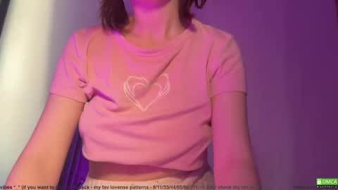 Snapshot of electric_woman chatting on 05/26/26, 02:24 Aleksa online show from 05/26/26, 02:24