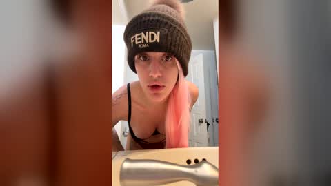 electricaice online show from 04/29/26, 02:59