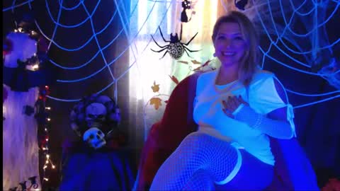 Elegancia online show from 10/26/25, 07:20