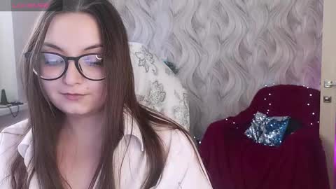 Snapshot of elegant_audacity chatting on 12/27/24, 10:12 Rachel online show from 12/27/24, 10:12