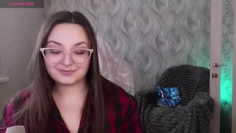 Snapshot of elegant_audacity chatting on 03/04/25, 12:22 Rachel online show from 03/04/25, 12:22