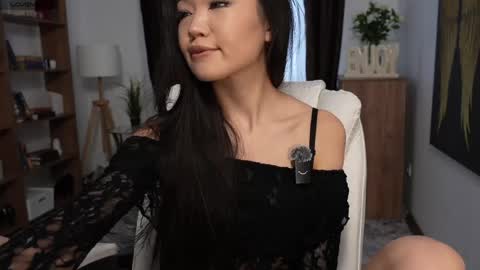 Jess online show from 04/23/26, 08:13