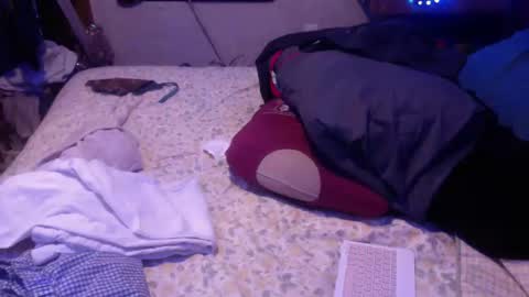 Snapshot of elegantdeviance69 chatting on 01/02/25, 01:38 ElegantDeviance69 online show from 01/02/25, 01:38