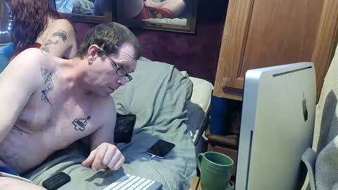 Snapshot of elegantdeviance69 chatting on 01/25/25, 10:19 ElegantDeviance69 online show from 01/25/25, 10:19
